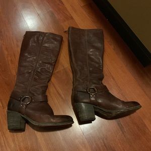 Frye Tabatha heeled leather boots⚡️flash sale⚡️